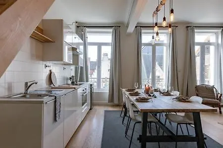 Huswell - With Large Terrace In The Of Appartement *