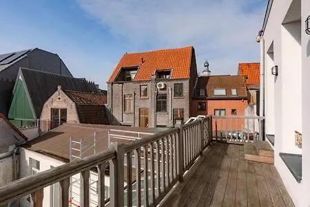 Huswell - With Large Terrace In The Of * Gent